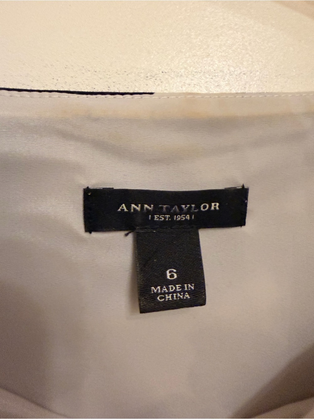 Ann Taylor Black & Cream Abstract Print Midi Sheath Dress, Side Zip, Lined, Sz 6 - Picture 6 of 12
